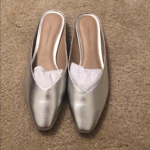 Silver Banana Republic “Easy” Mule